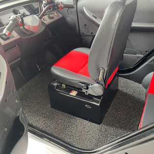 Электротрицикл GreenCamel Шторм (60V 2200W) кабина, понижающая